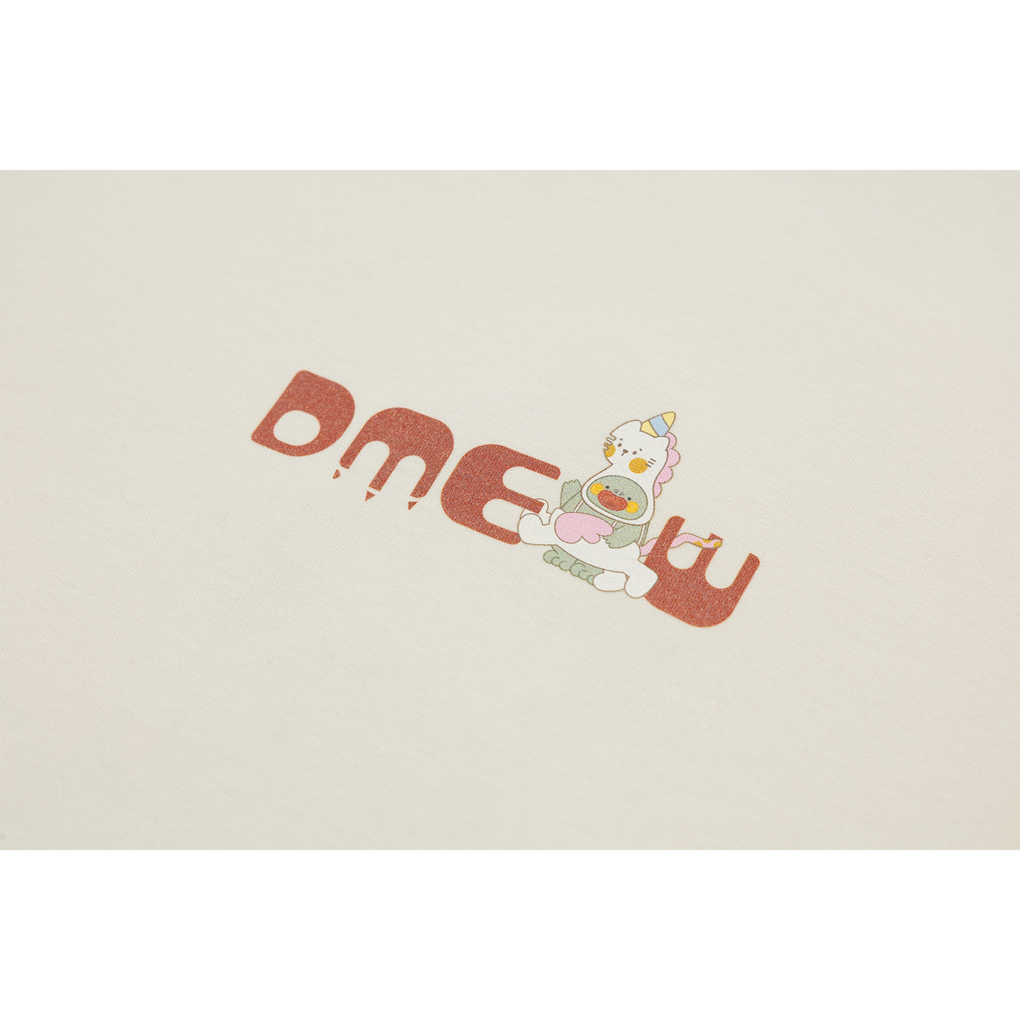 Dee Horse Tee • Beige