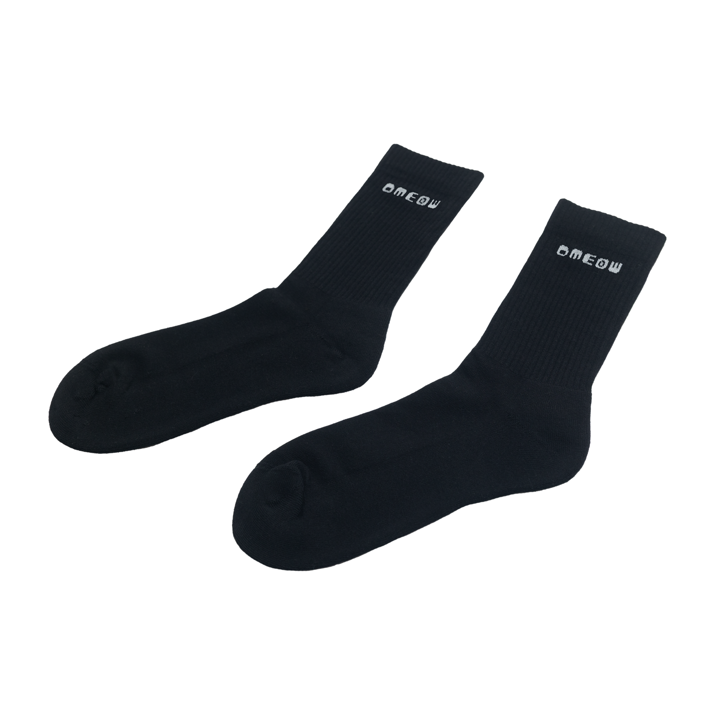 Essential Socks • Black