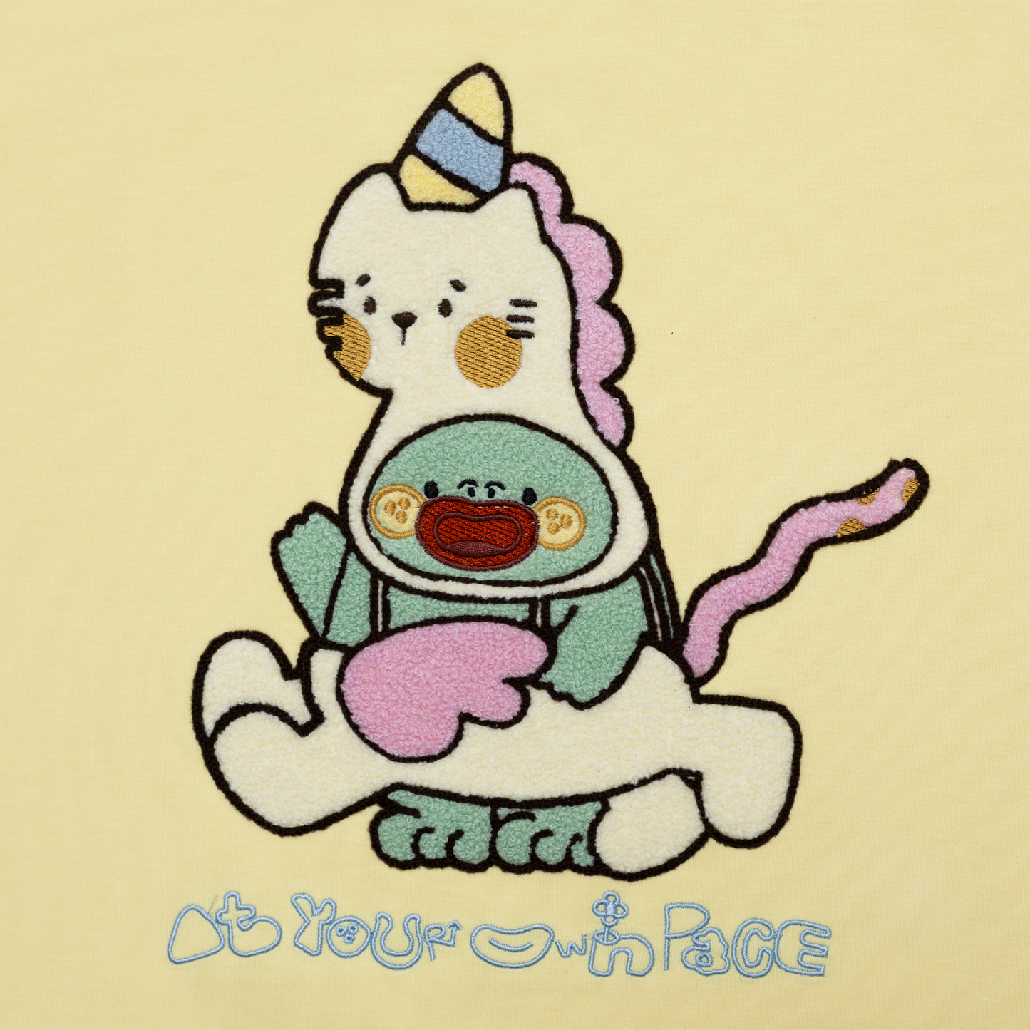 Dee Horse Tee • Yellow