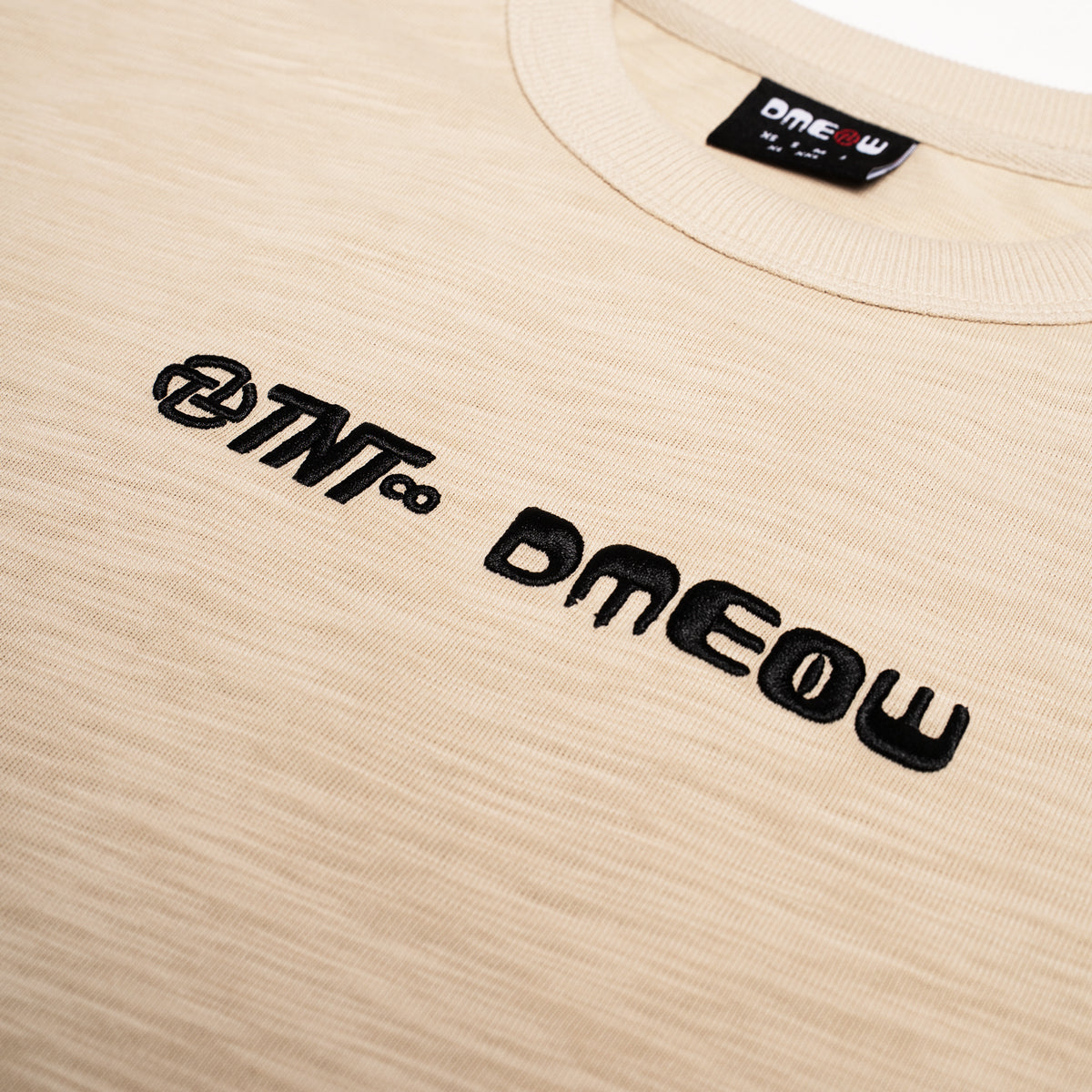 BULLY TEE