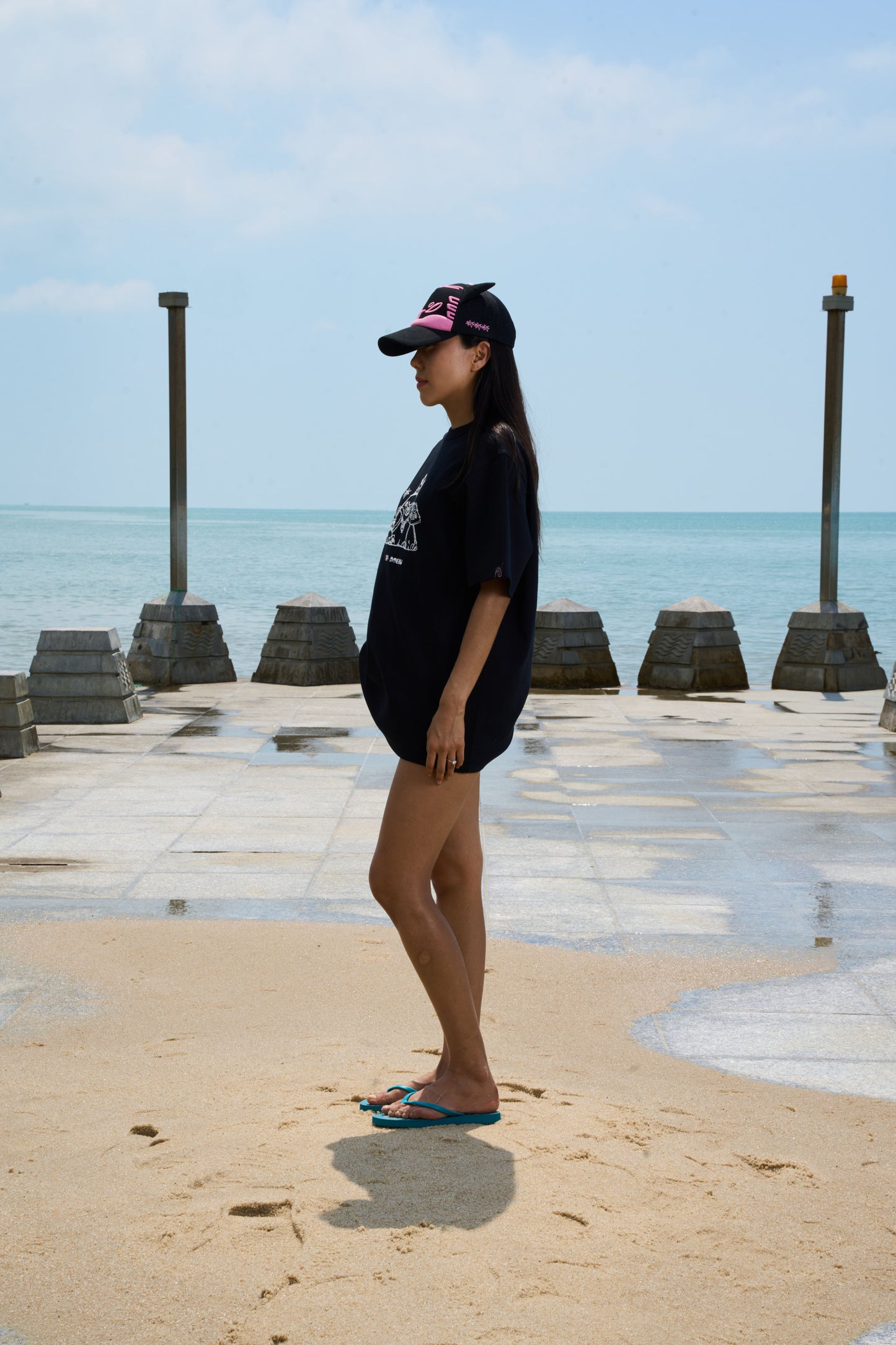 ROWDY TEE Black